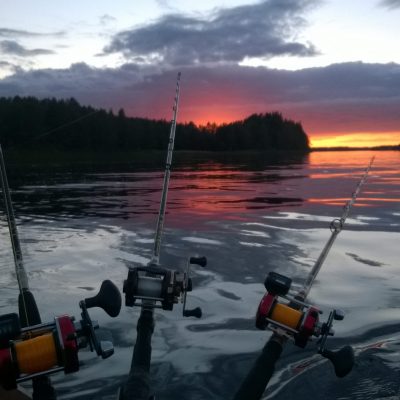 Auringonlasku, Eemelivaaput.